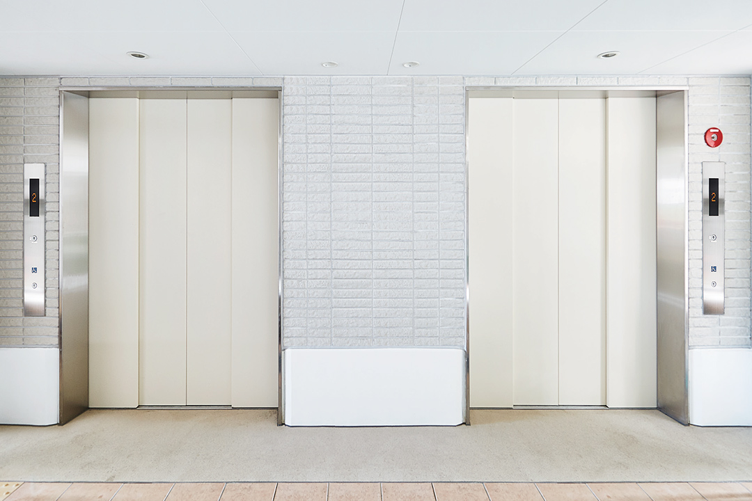 キーサウス スクエア館｜新設 施工事例｜東芝エレベータ株式会社
