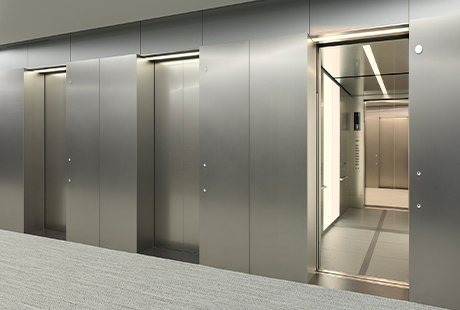 乗用27人乗りエレベーター・21階